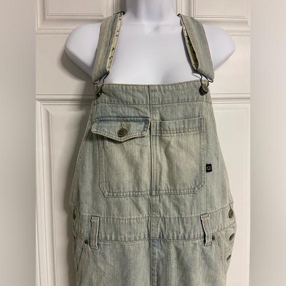 3- WORLD WIDE LOVE Light Wash Distressed Chambray Bib Overall - Picture 3 of 9